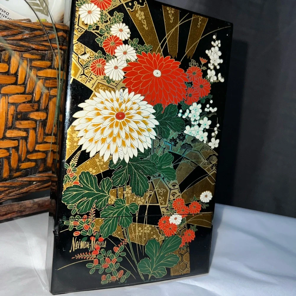 Vintage Naiman Marcus Compact Mirror Chrysanthemum Design Black Floral